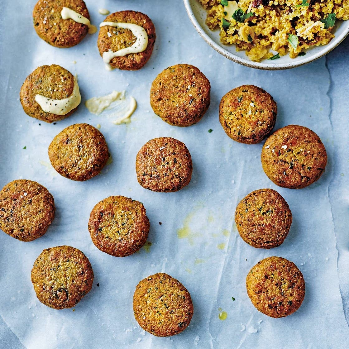 Falafels with tahini dressing