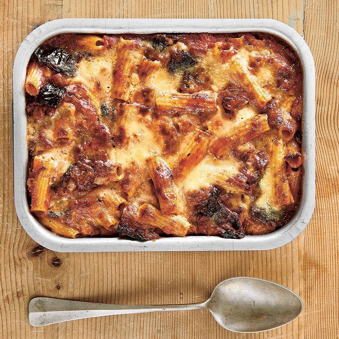 Baked pasta alla parmigiana