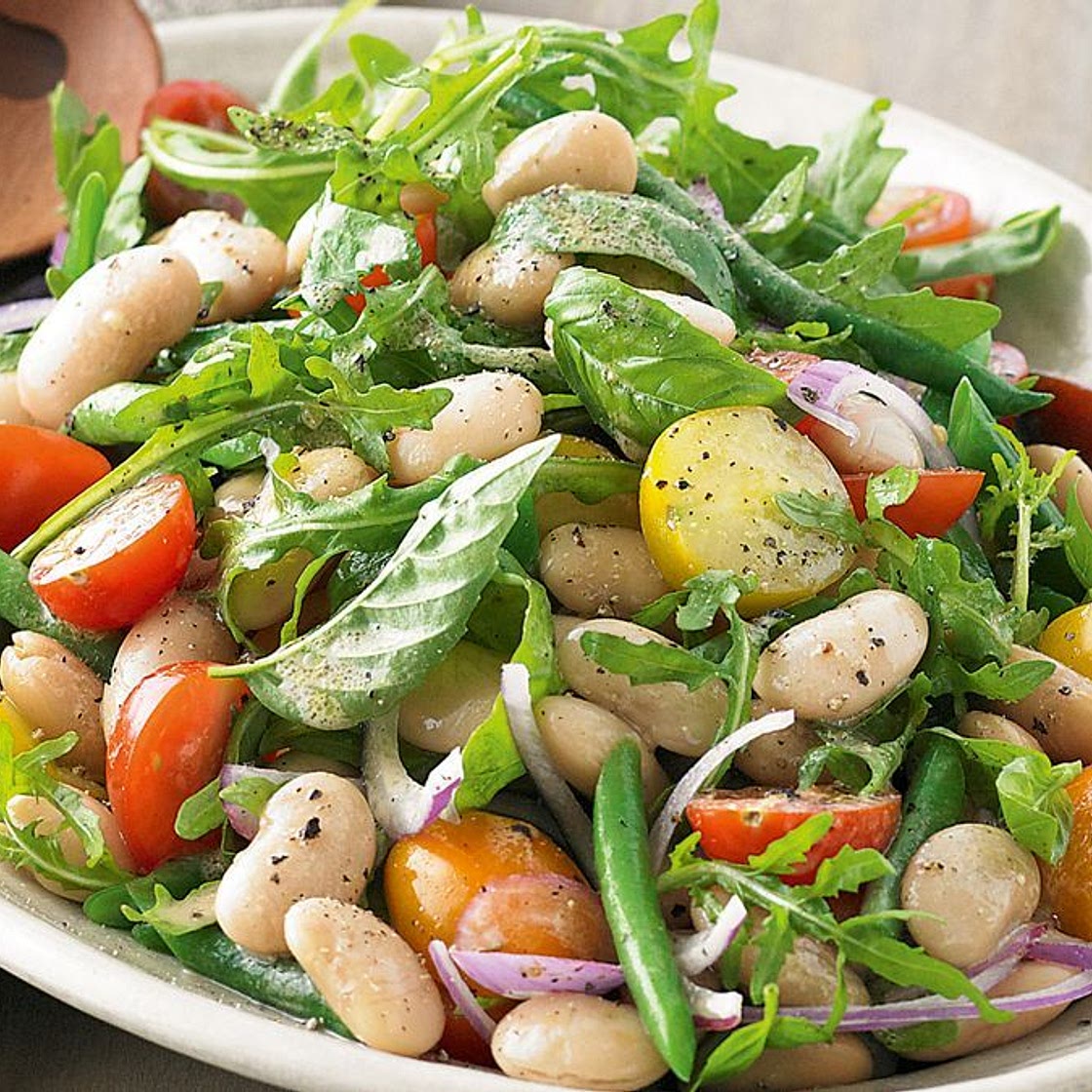 Tomato and butter bean salad