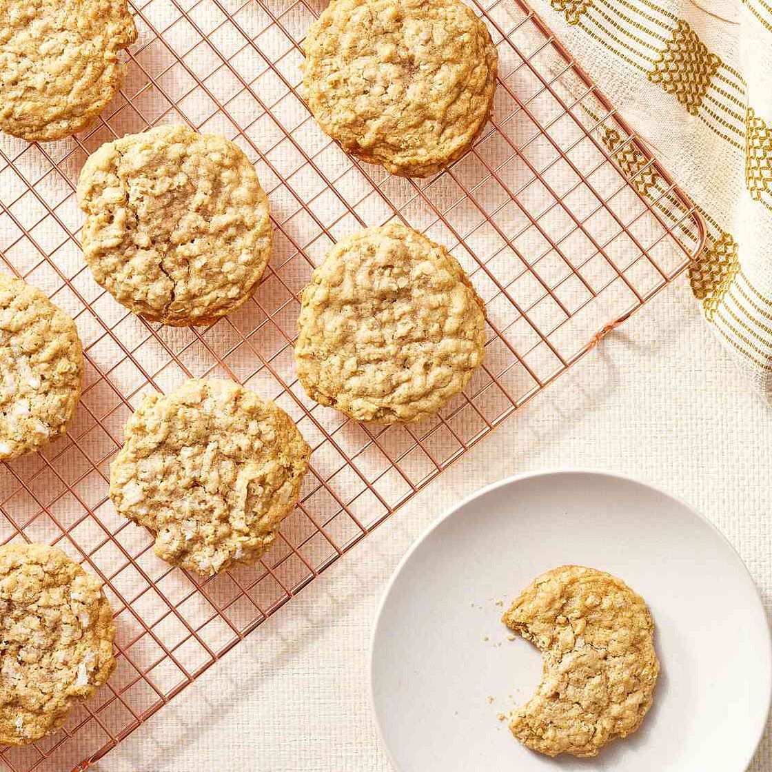Soft Oatmeal Cookies