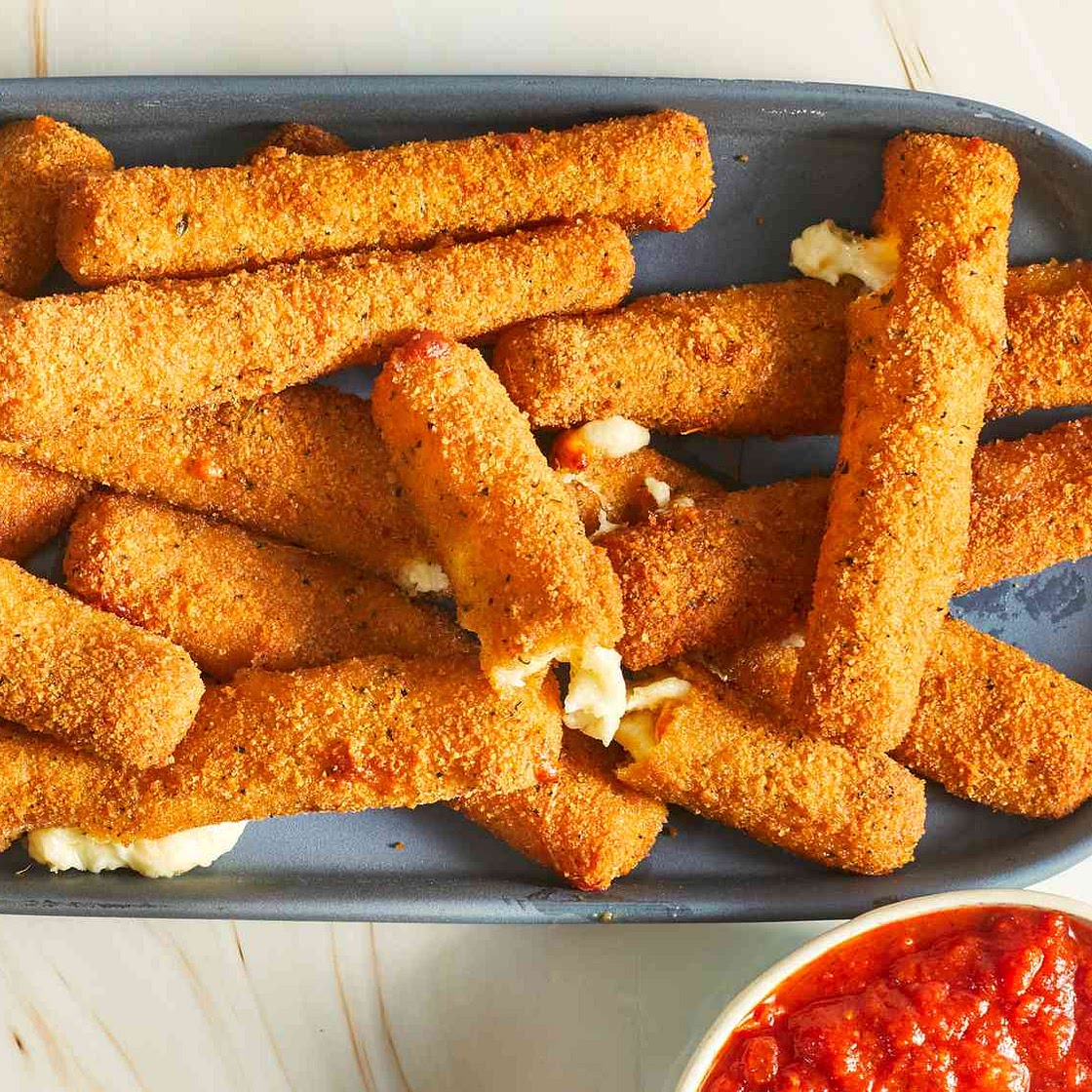 Fried Mozzarella Cheese Sticks