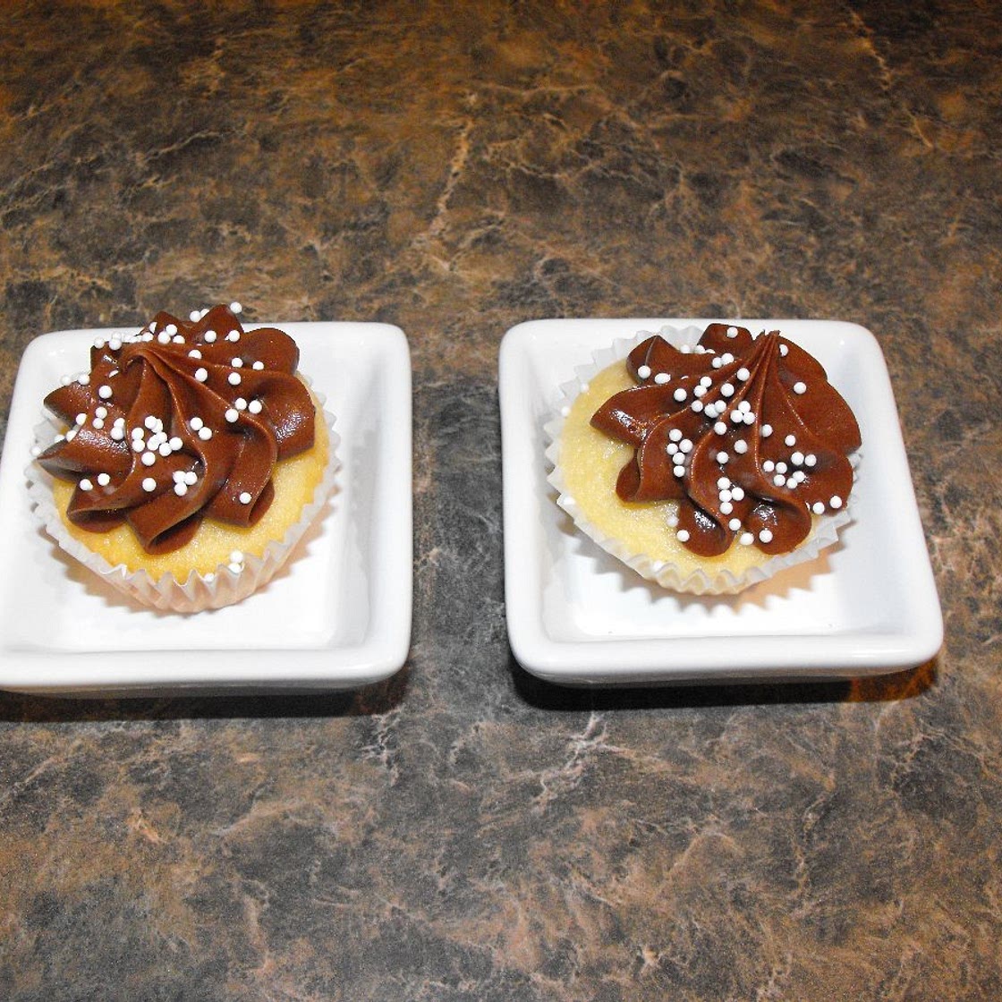 Chocolate-Cinnamon Cream Cheese Frosting