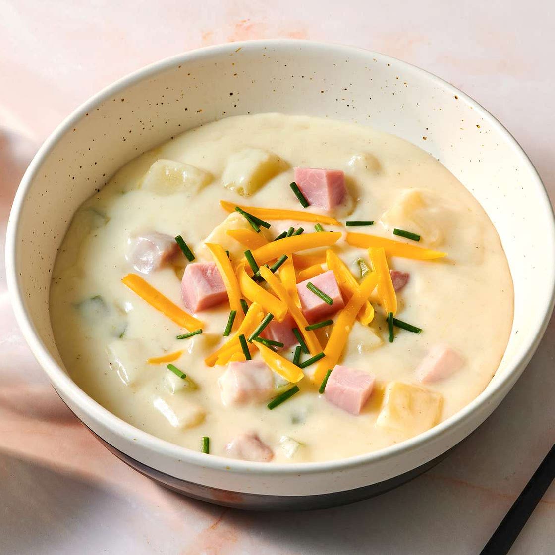 Delicious Ham and Potato Soup