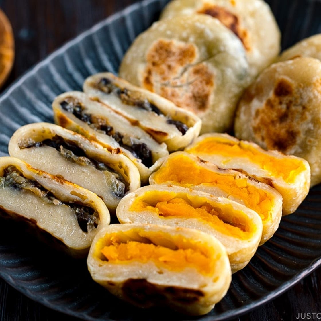 Oyaki (Japanese Stuffed Dumplings)