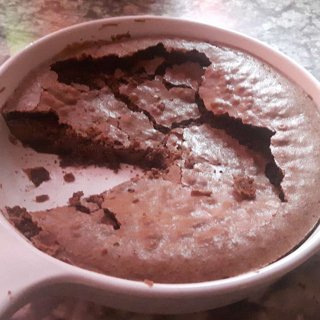 Swedish Sticky Chocolate Cake (Kladdkaka)