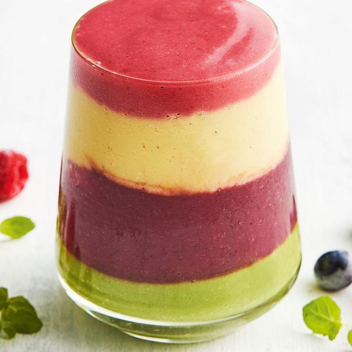 Healthy breakfast smoothie recipe