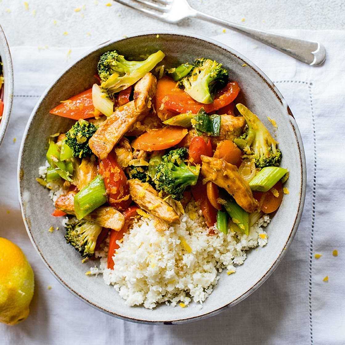 Low-calorie lemon chicken