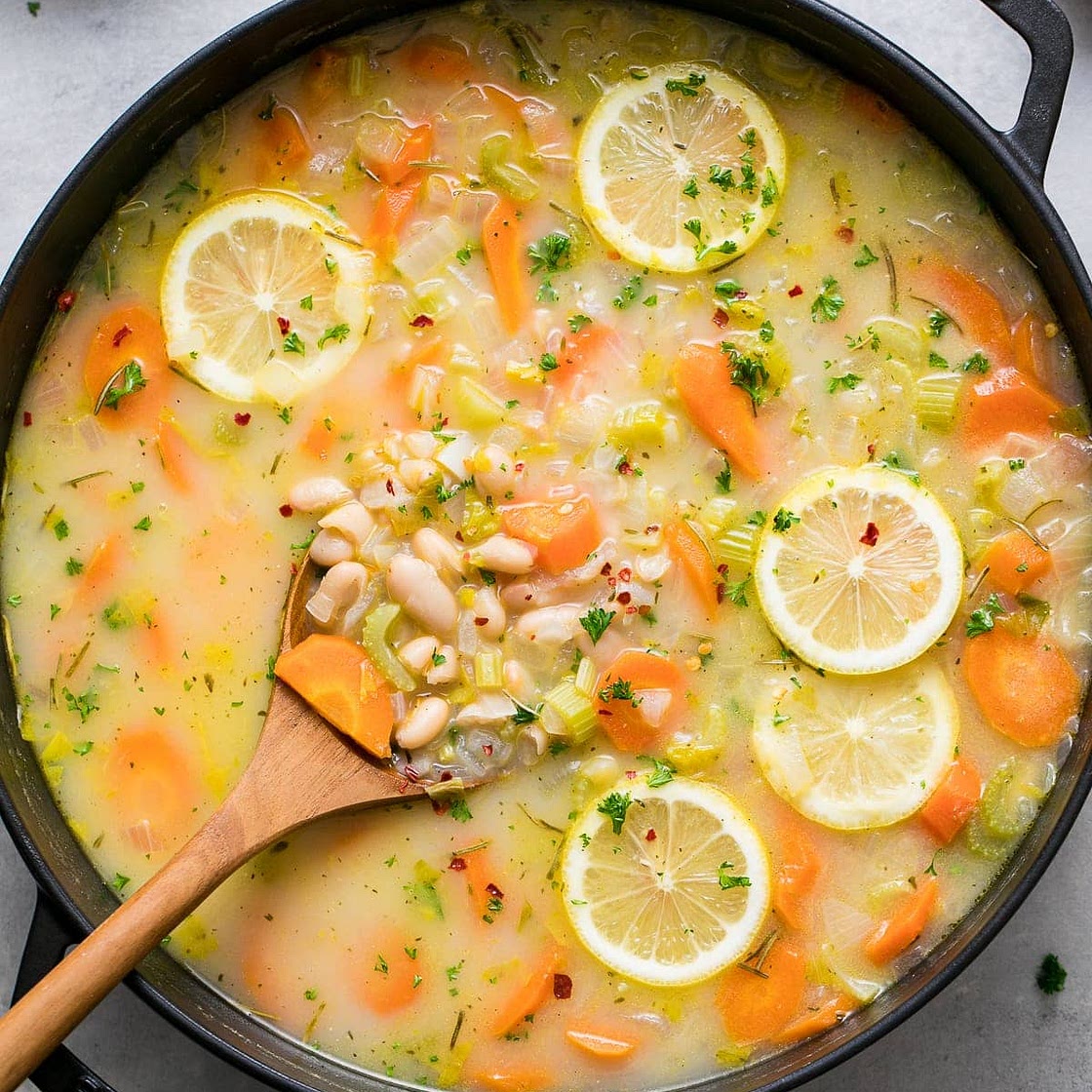 EASY LEMON ROSEMARY WHITE BEAN SOUP