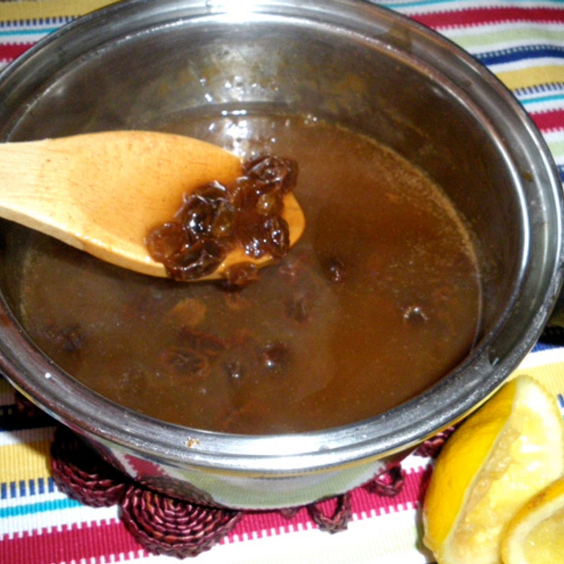 Apple Raisin Sauce for Baked Ham