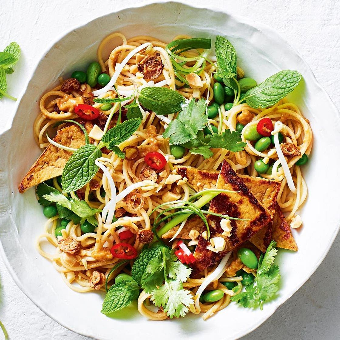 Speedy satay noodles with tofu