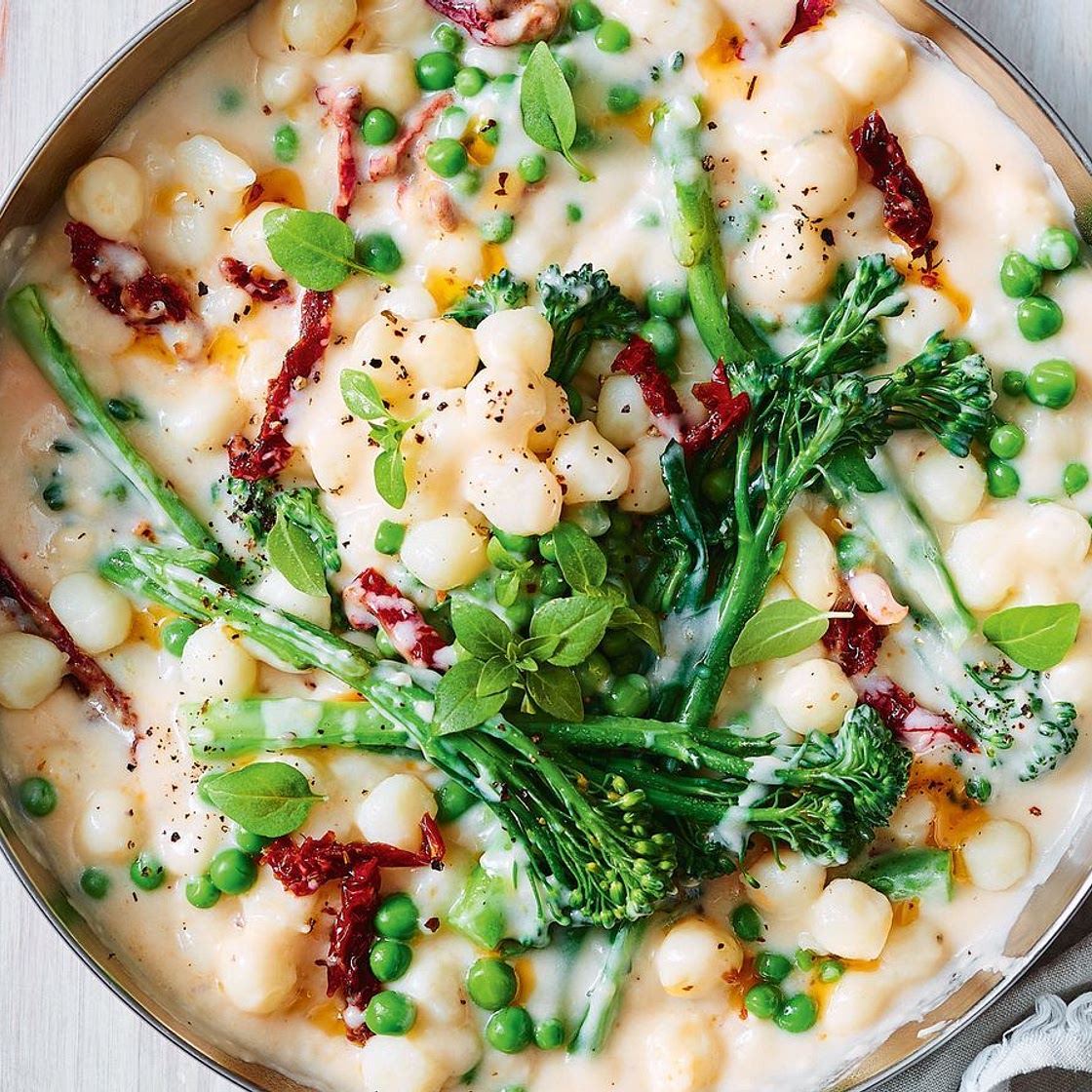 Creamy vegan sun-dried tomato and broccolini gnocchi recipe