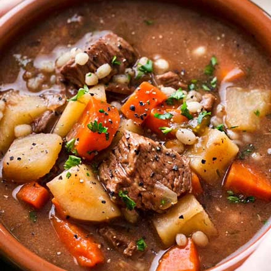 Crockpot Beef Barley Soup