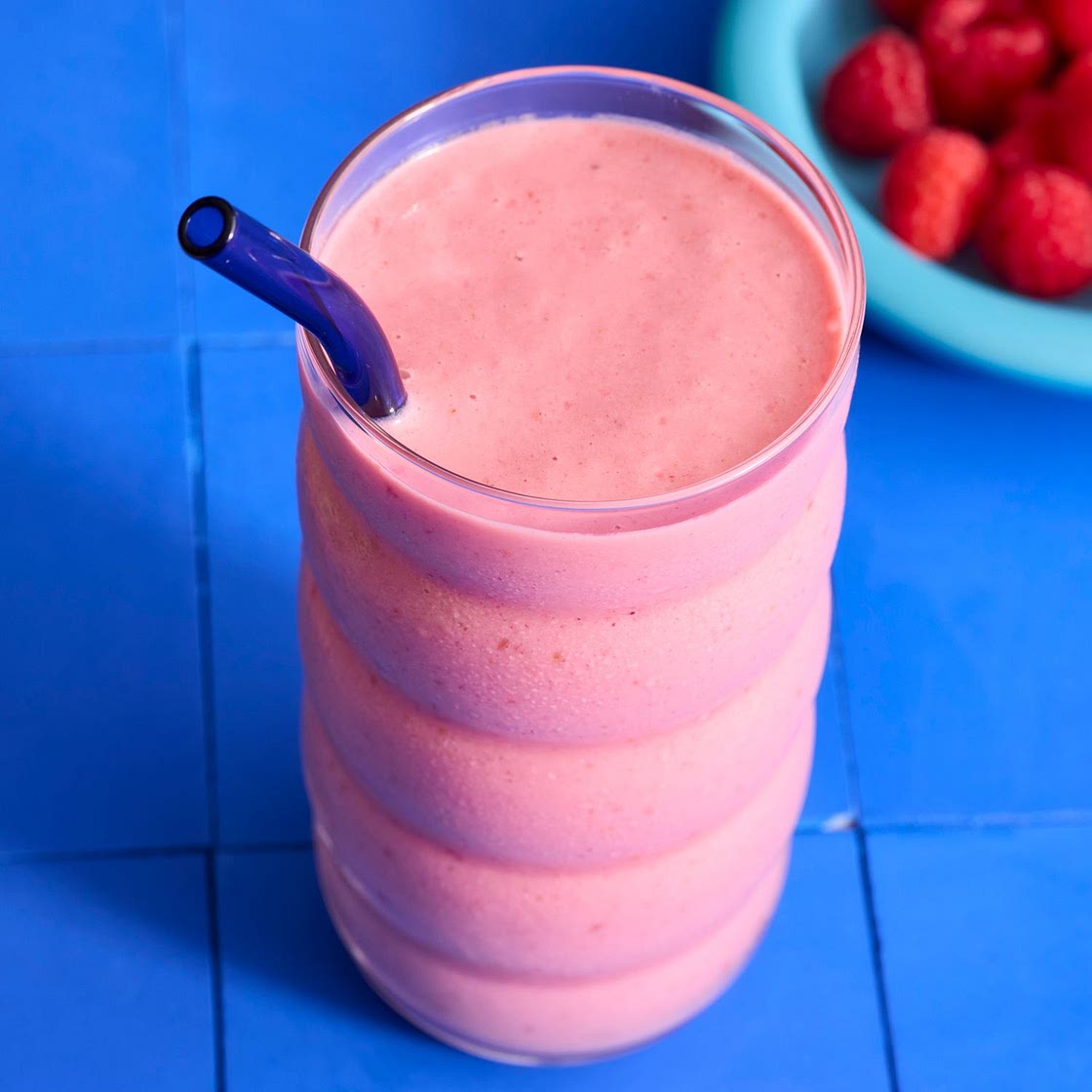 Raspberry-Kefir Power Smoothie