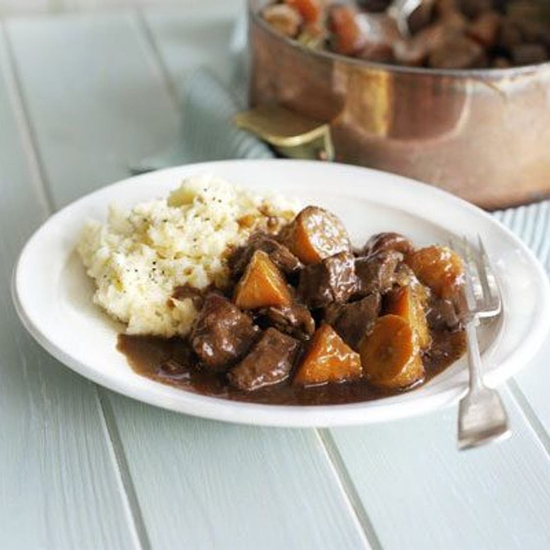 Beef & Guinness stew with carrots