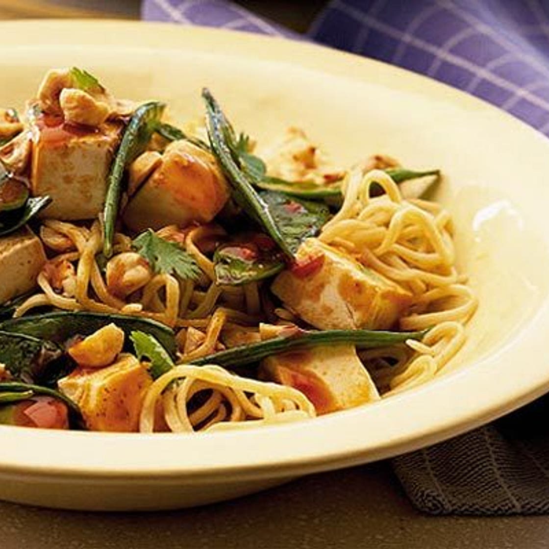 Chinese noodles with tofu & hazelnuts