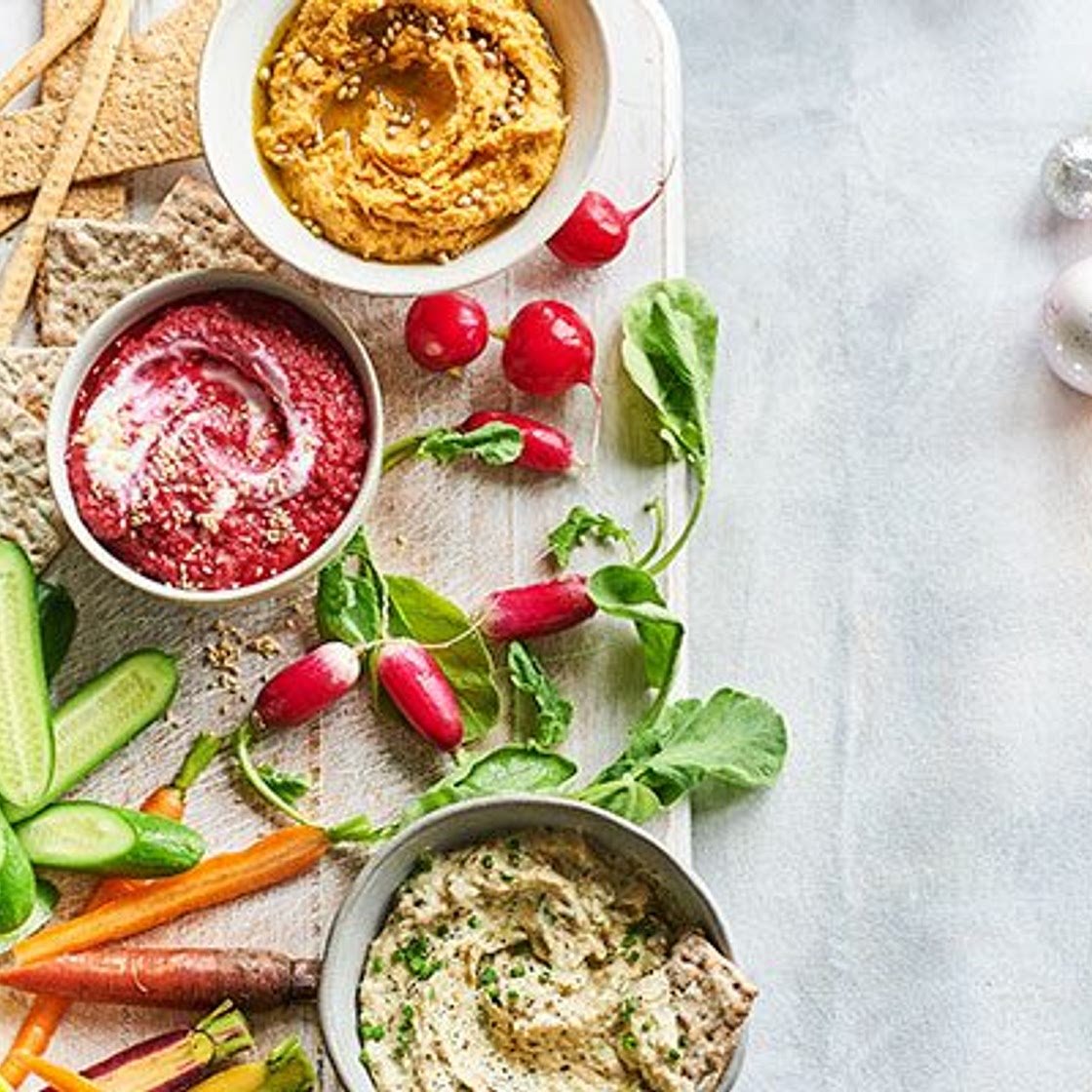 Rainbow winter dips & crudités
