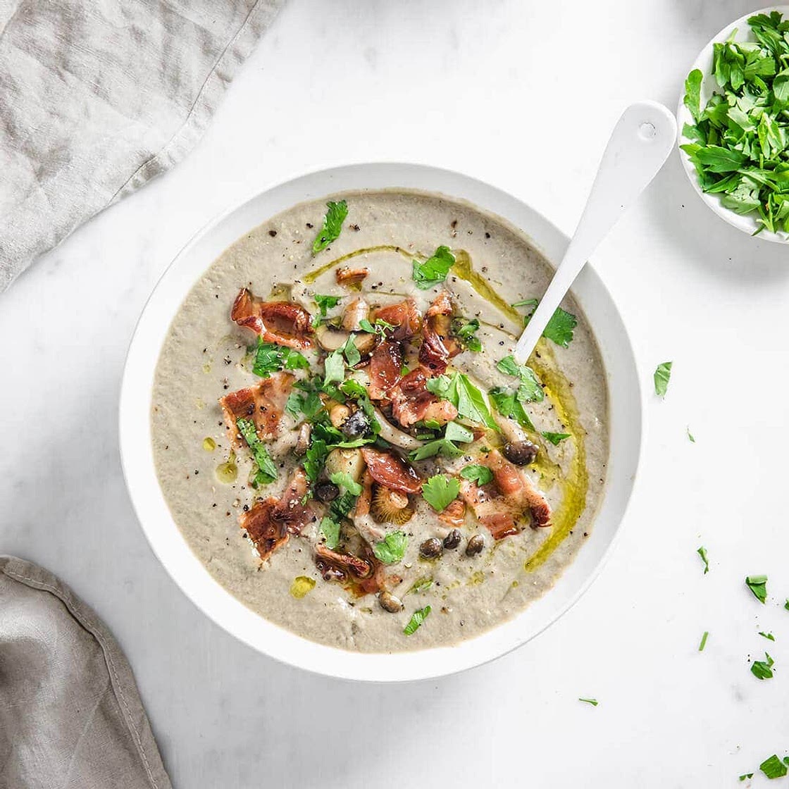Creamy Roasted Garlic and Mushroom Soup with Bacon