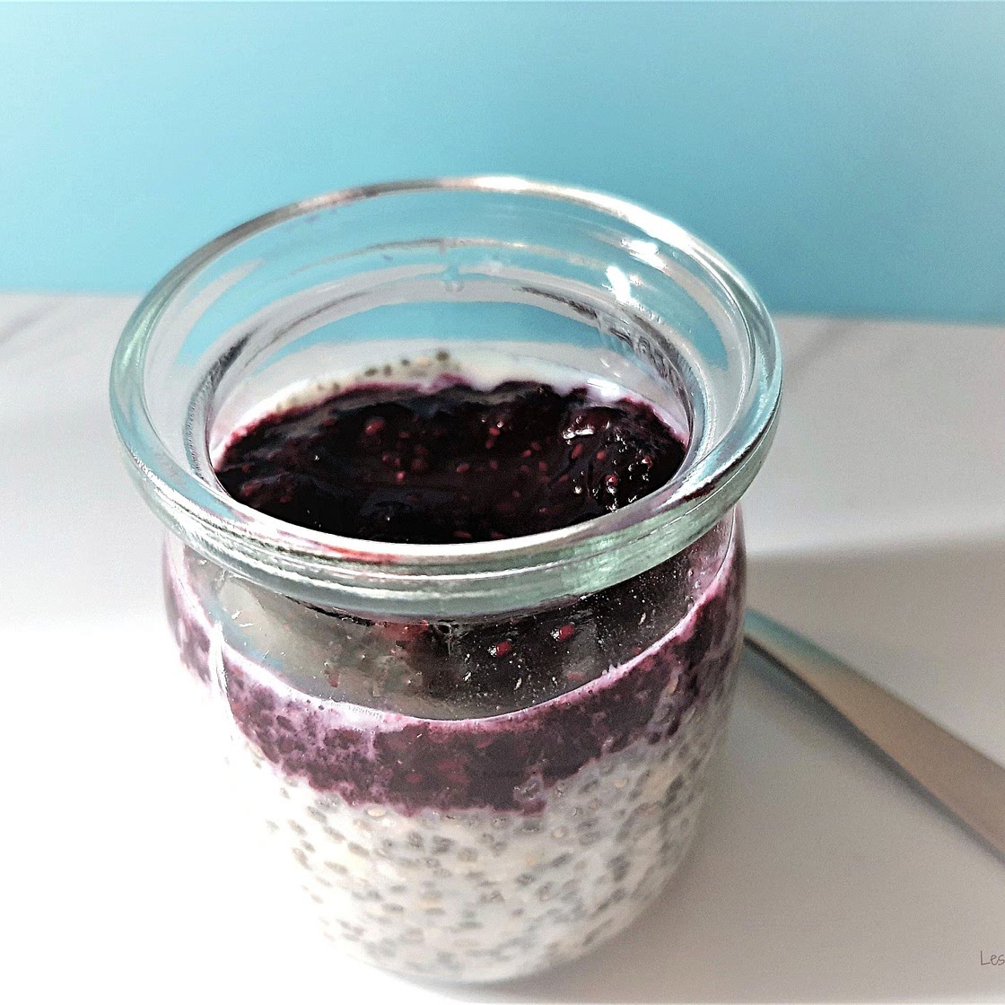 Overnight oats au coulis de fruits rouges