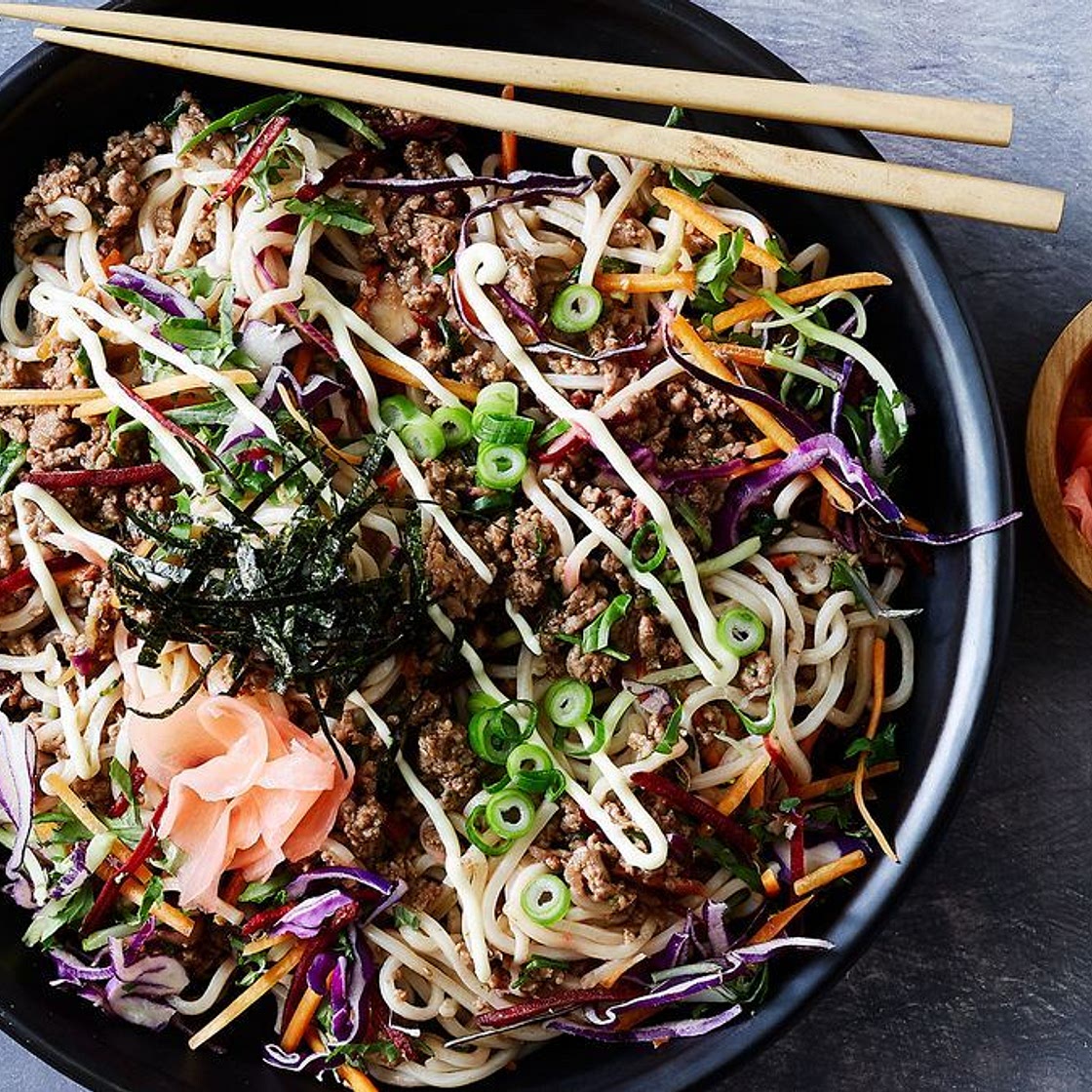 Quick beef mince yakisoba