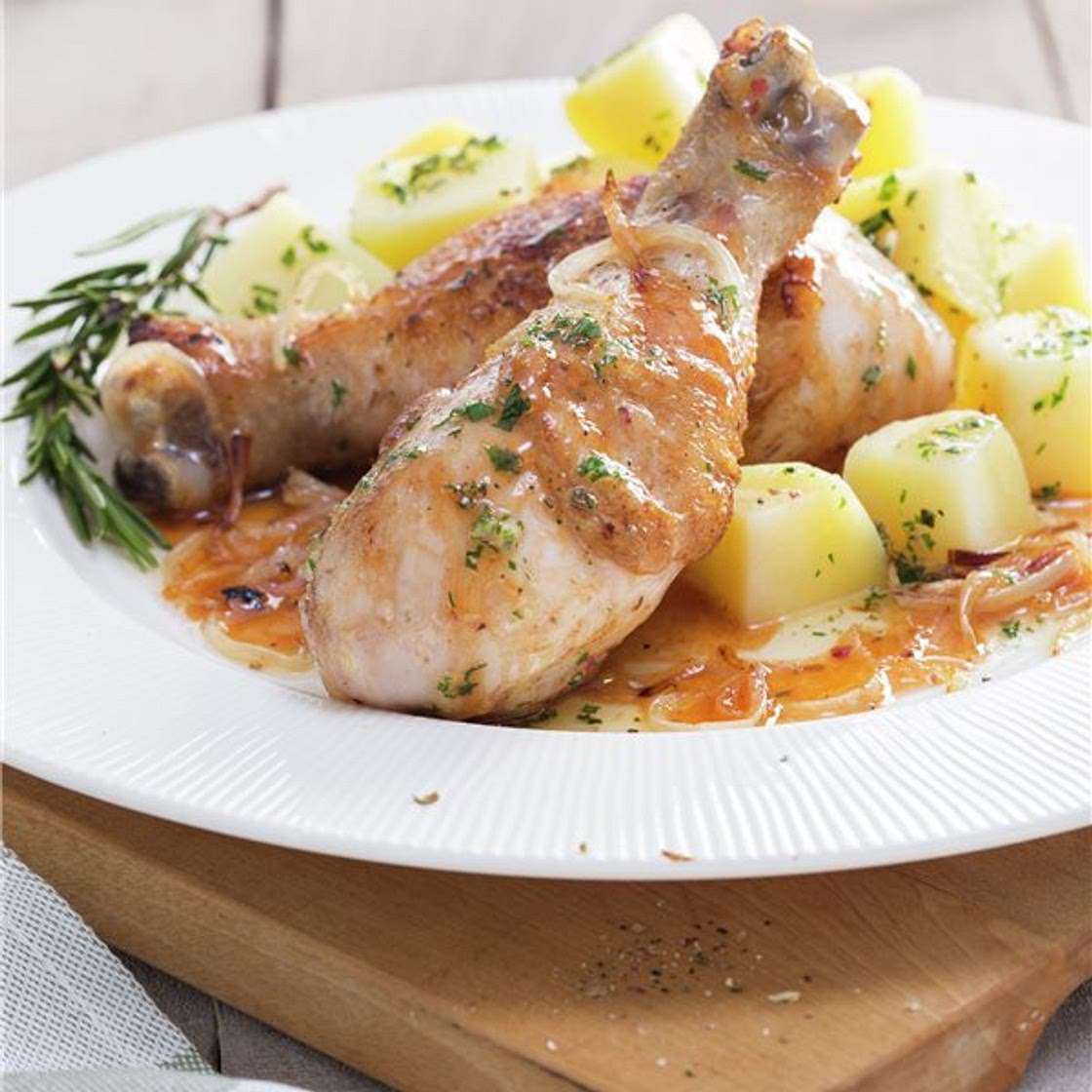 Muslitos de pollo al vino con patatas