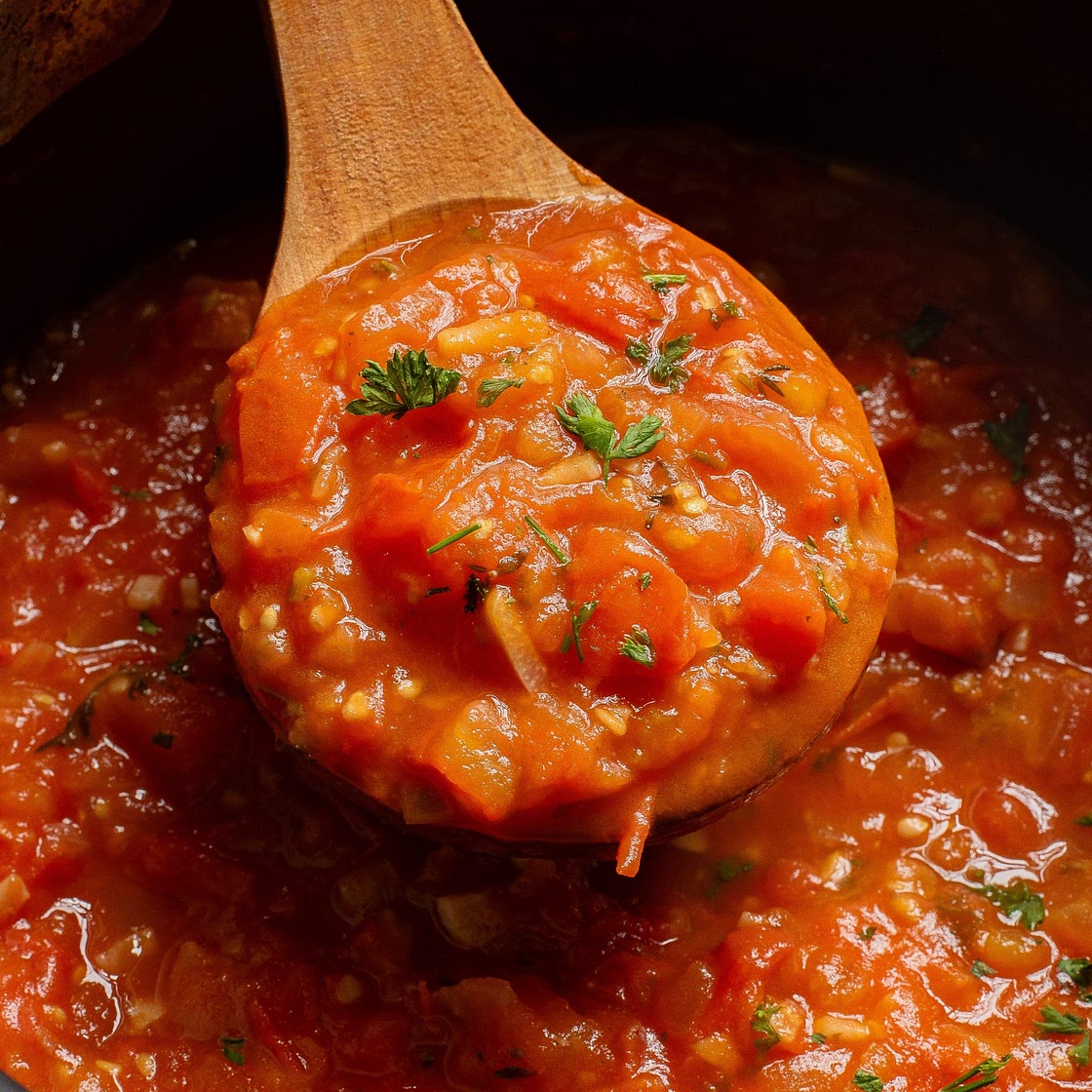 Simple Homemade Marinara Sauce: Your Go-To Homemade Sauce Recipe