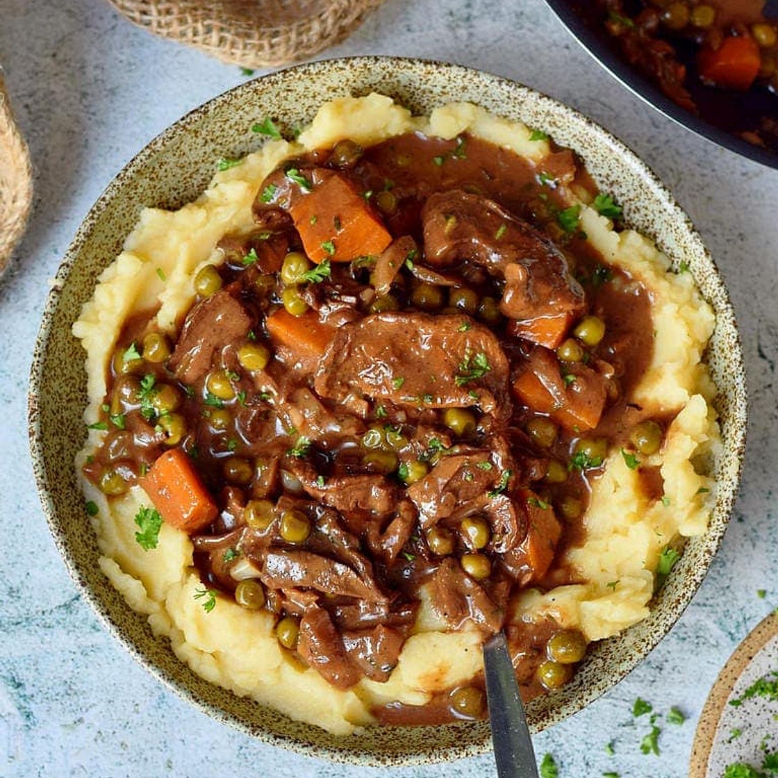 Vegan Mushroom Bourguignon