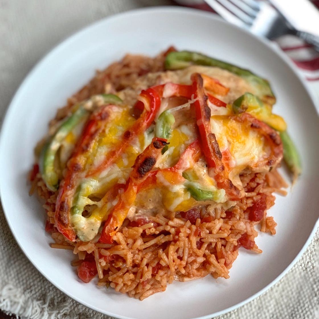 Cheesy Fajita Baked Chicken (Quick & Easy!)