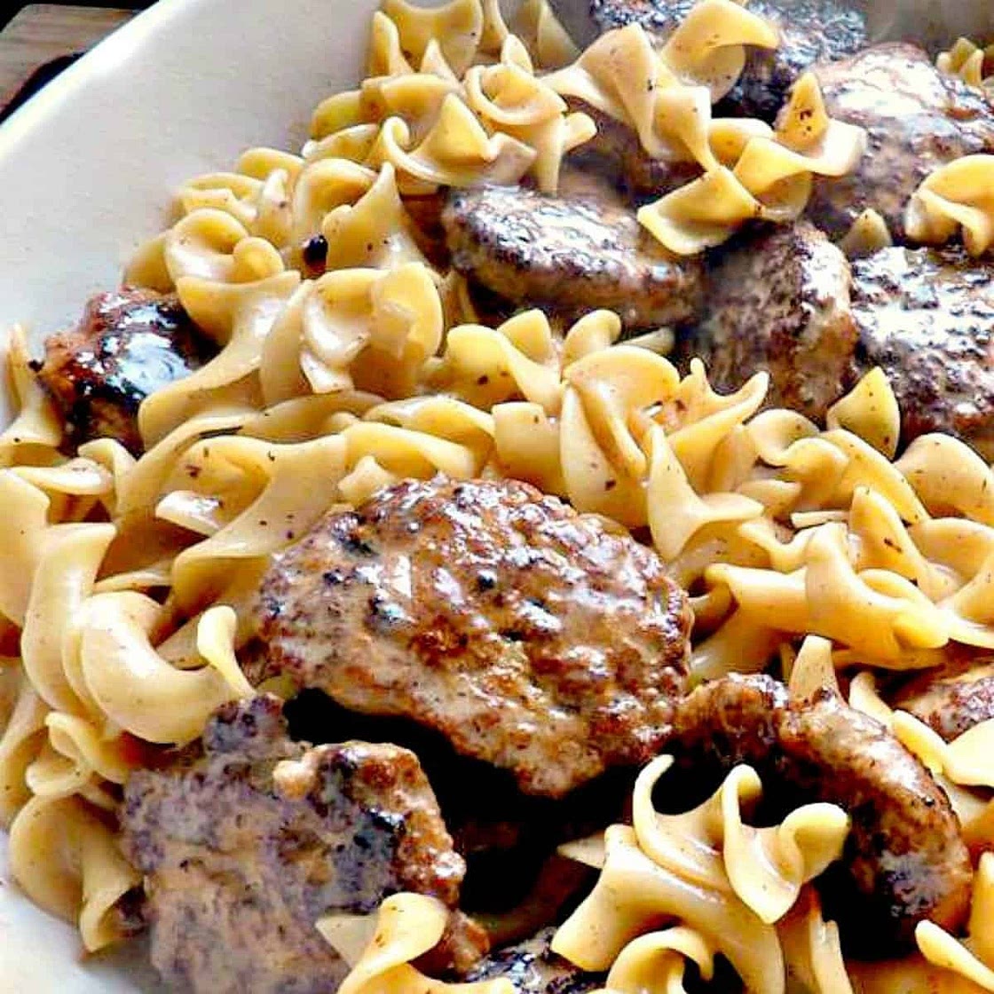 Frikadeller Meat Patties with Sauce