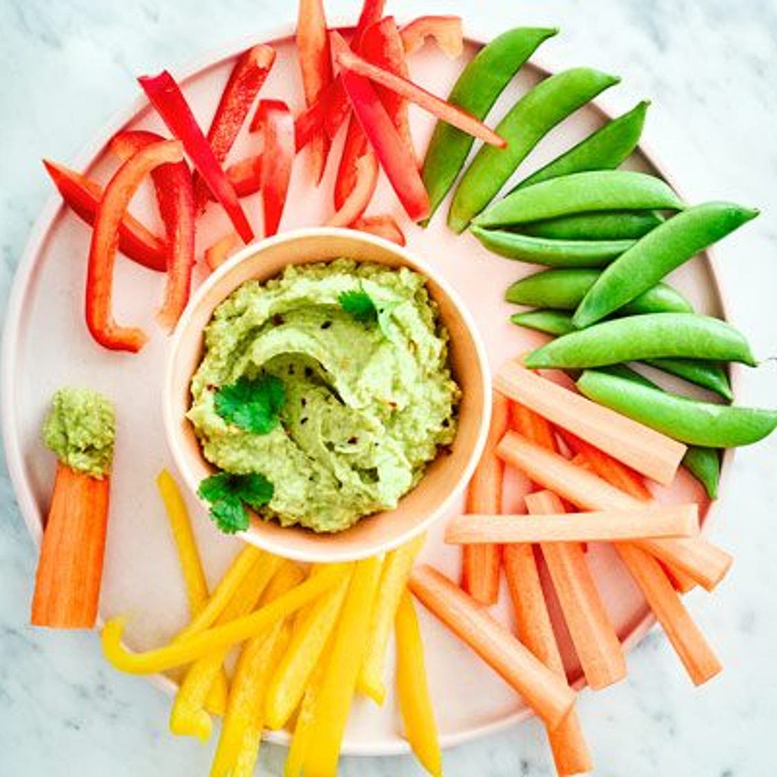 Avocado hummus & crudités