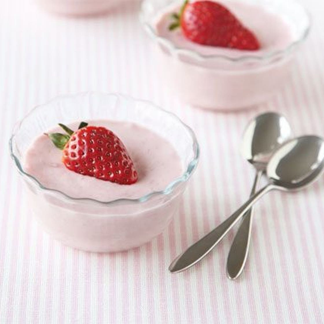 Strawberry mousse