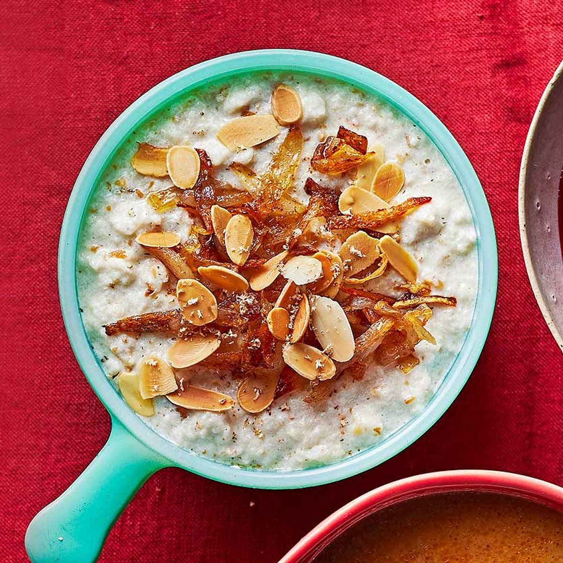 Bread sauce with flaked almonds & caramelised shallots