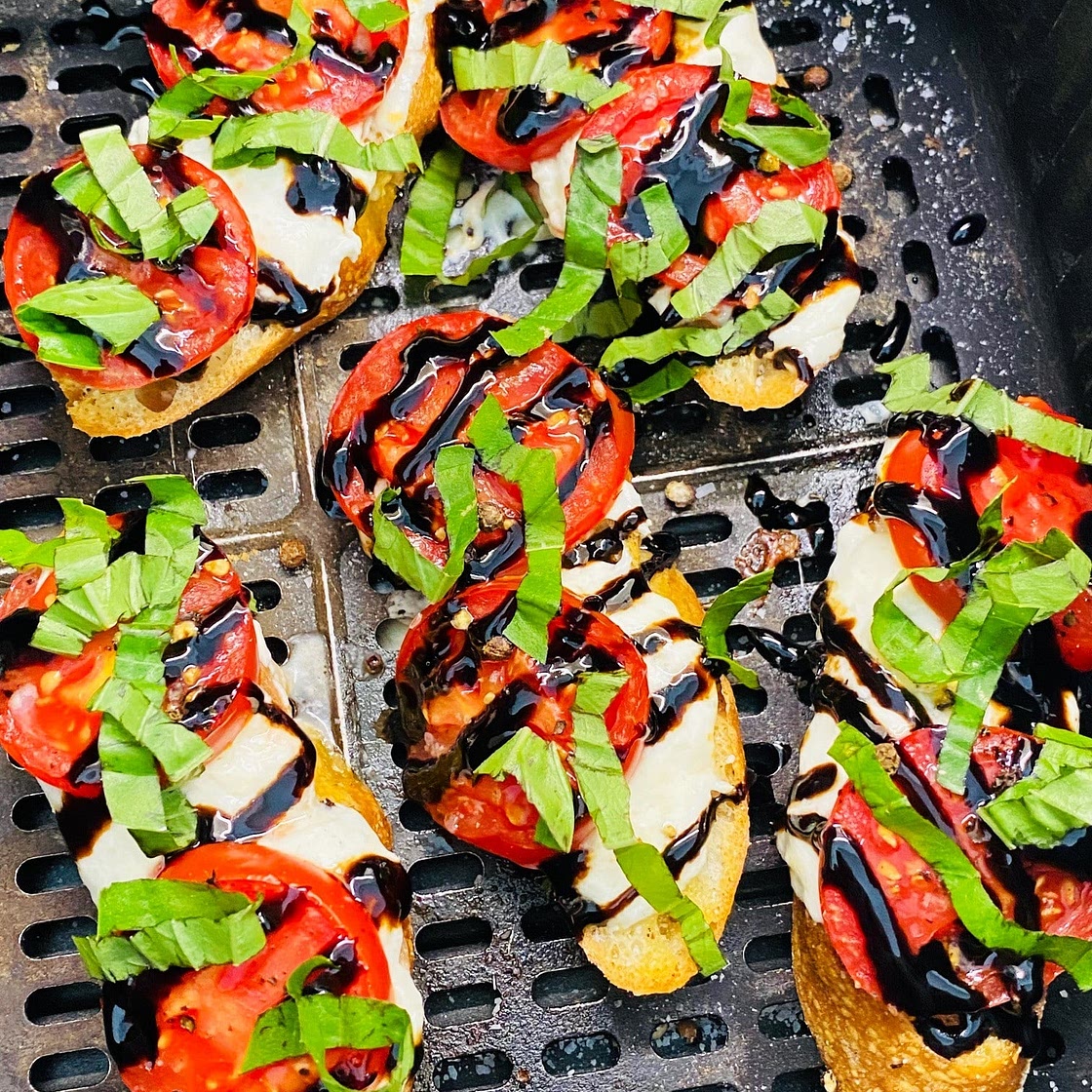 Air Fryer Tomato Burrata Crostini