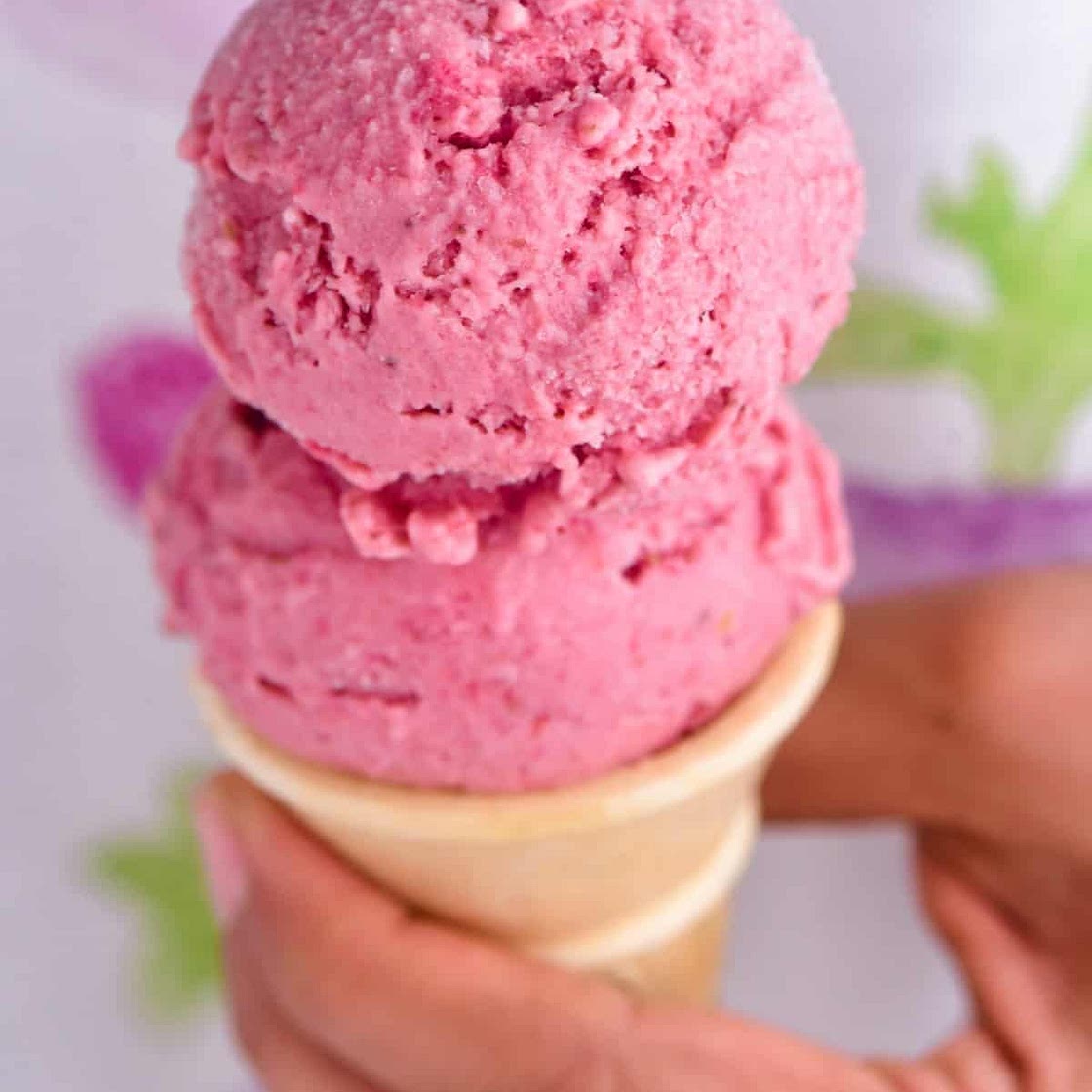 Vegan strawberry ice cream | No sugar strawberry ice cream