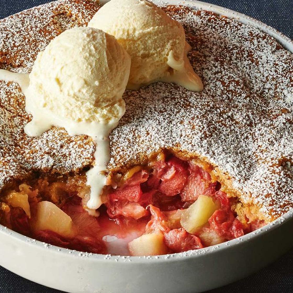 Apple and rhubarb cobbler