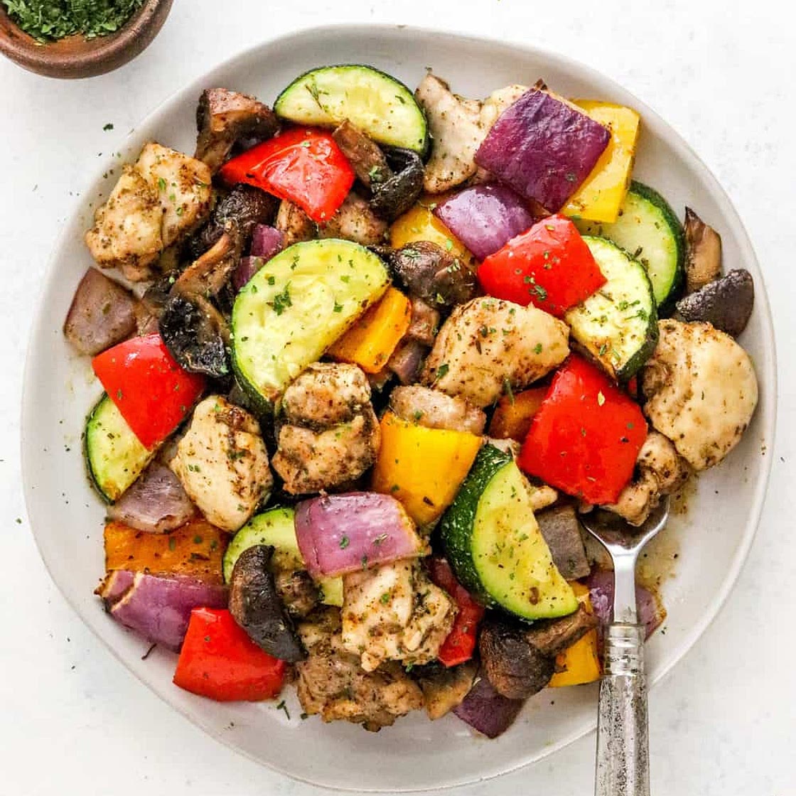 10 Minute Roasted Chicken and Vegetables - Air Fryer Recipe