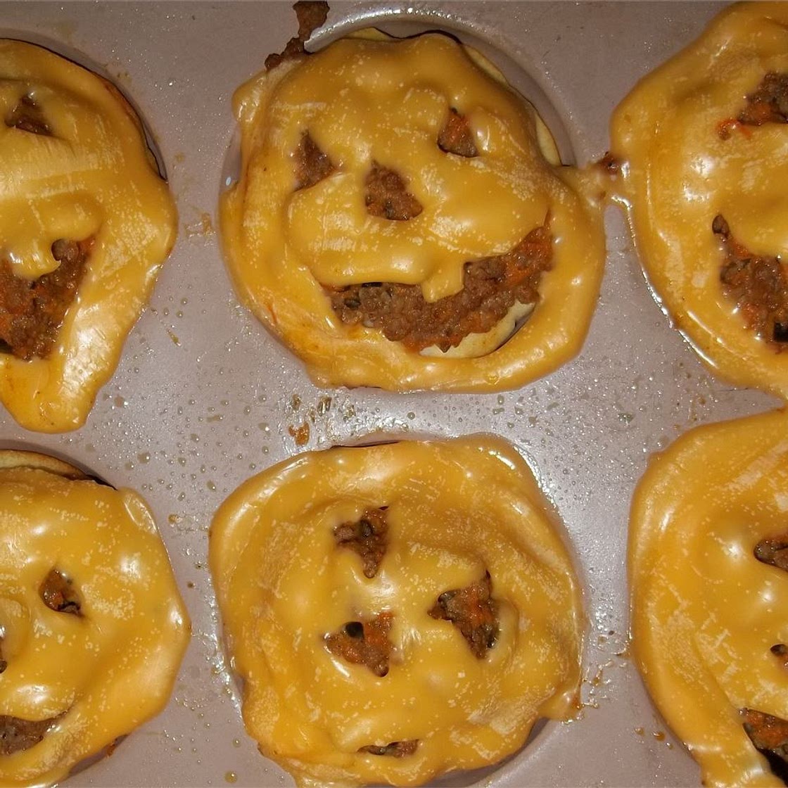 Halloween Jack-o'-Lantern Beef Pies