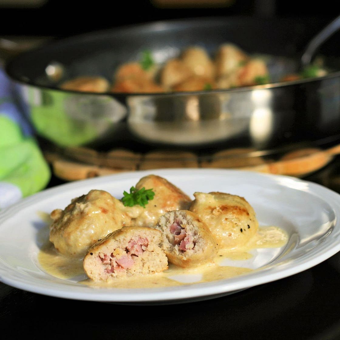 Keto Chicken Cordon Bleu Meatballs