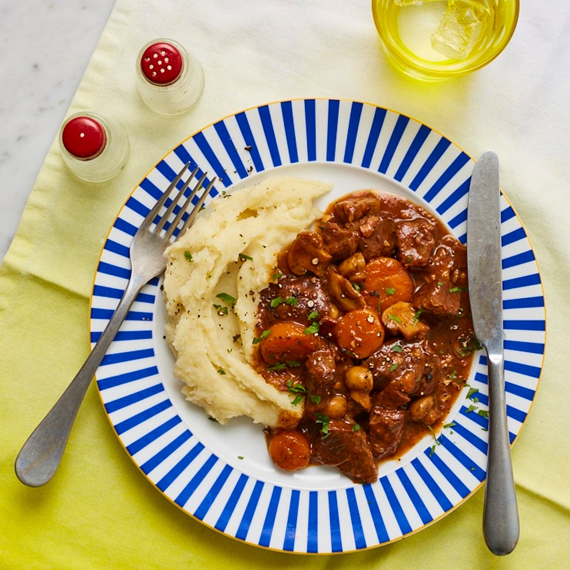Slow Cooker Beef Bourguignon | Slimming & Weight Watchers Friendly