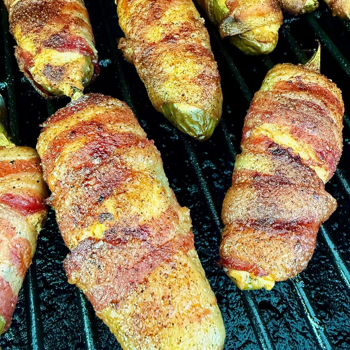 Smoked Pineapple Sriracha Jalapeno Poppers