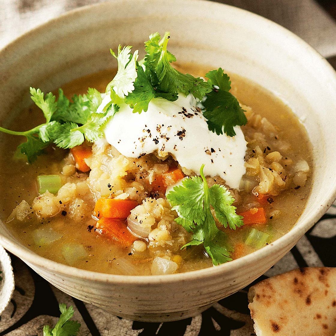 Slow-cooker red lentil soup