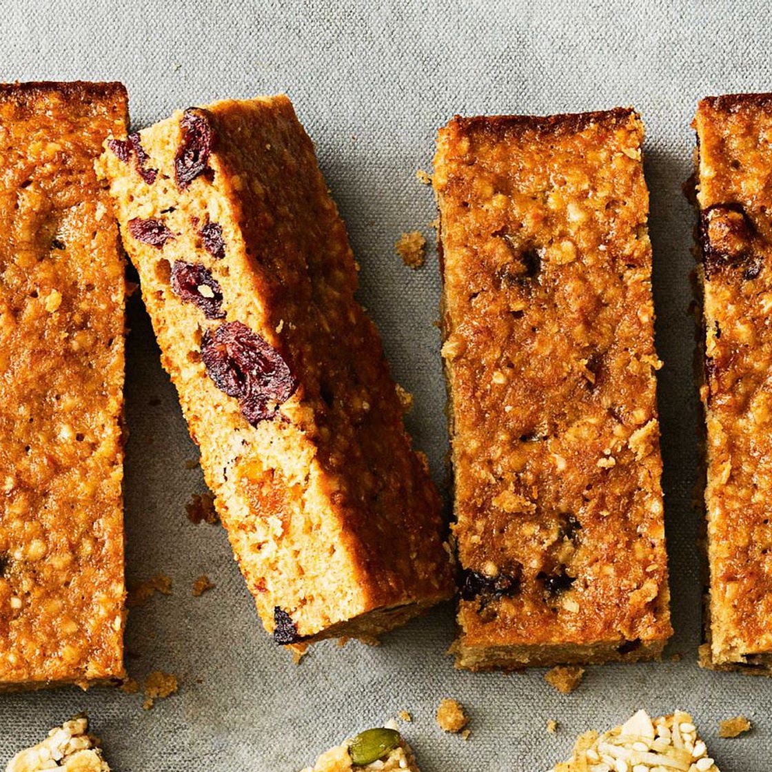 Cranberry and lemon quinoa bars