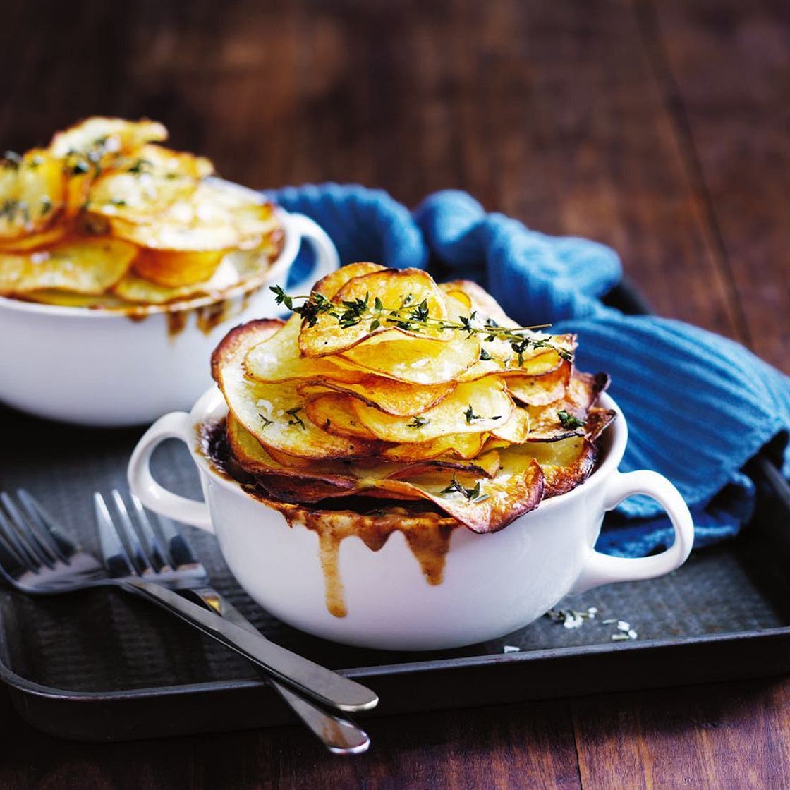 Beef and beer slow-cooked pies