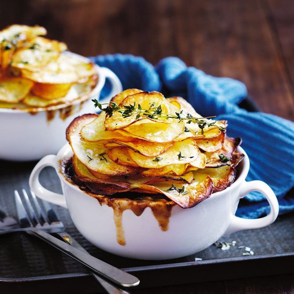 Beef and beer slow-cooked pies