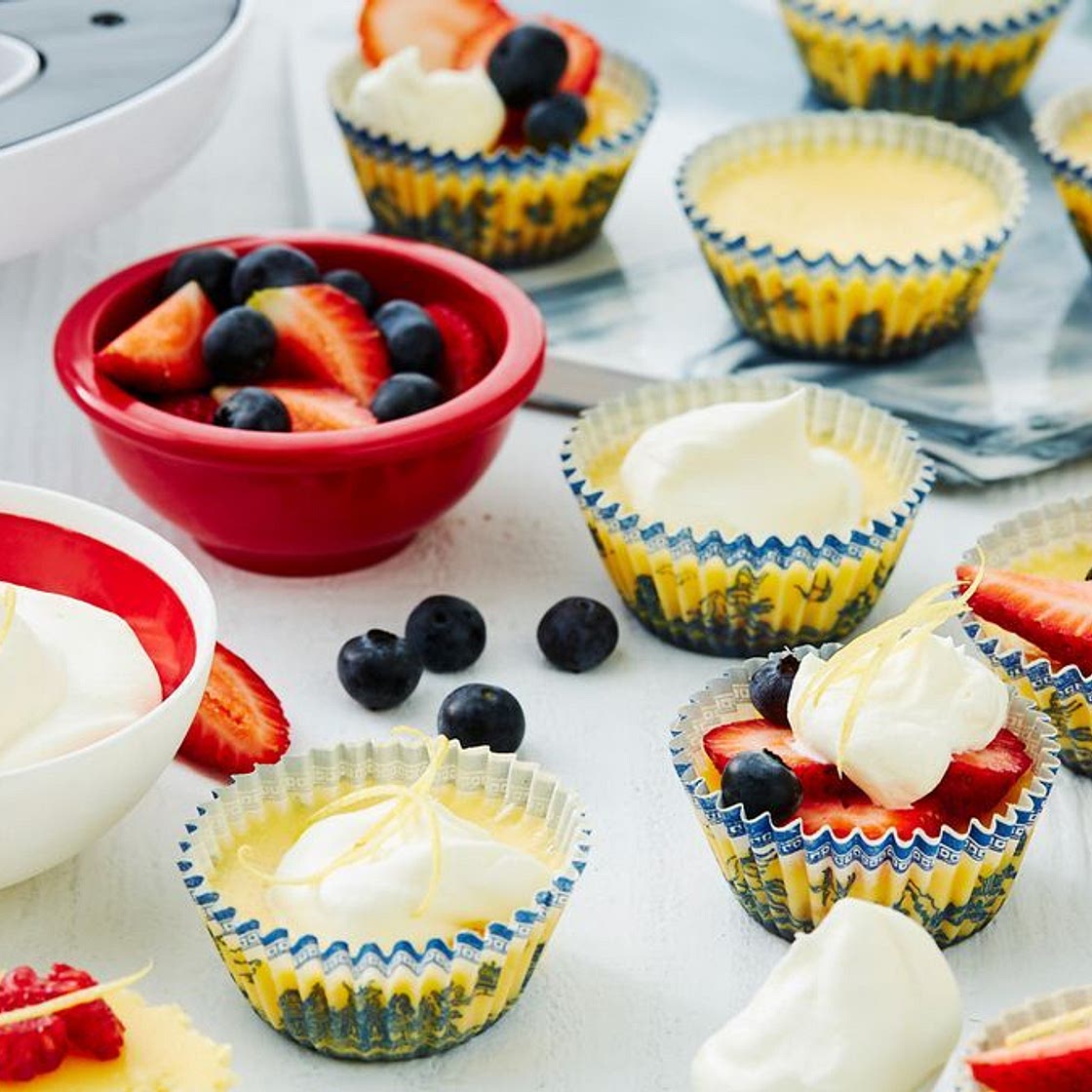 Pie maker mini baked lemon cheesecakes