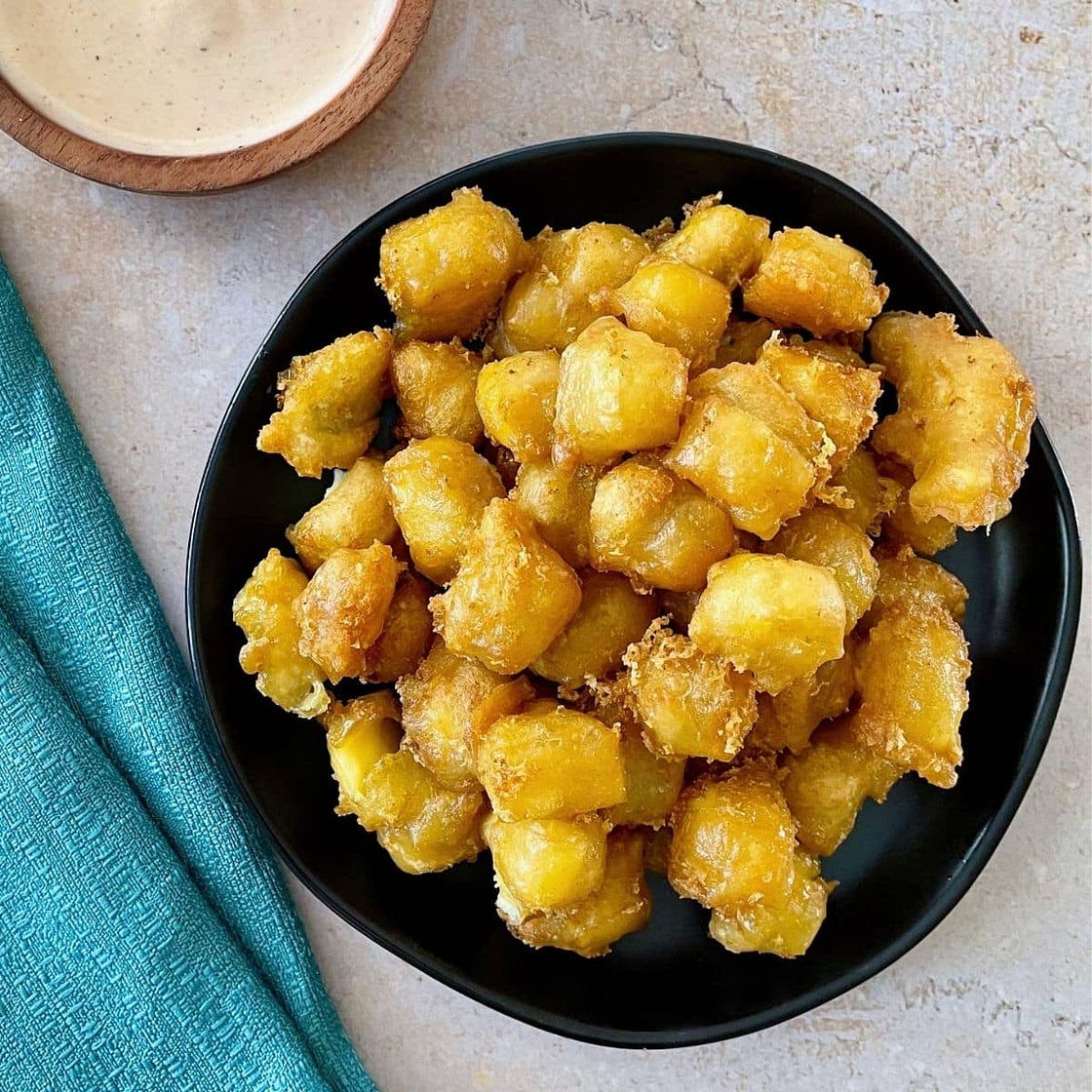 Vegan Cheese Curds