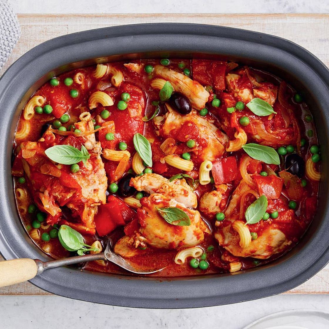 Slow cooker all-in-one chicken cacciatore recipe
