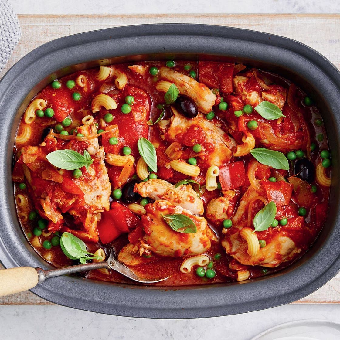 Slow cooker all-in-one chicken cacciatore recipe