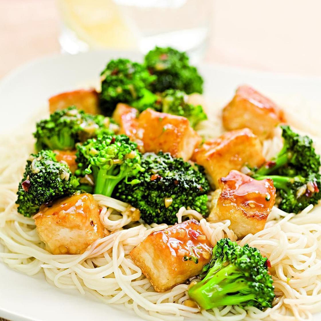 Tofu & Broccoli Stir-Fry