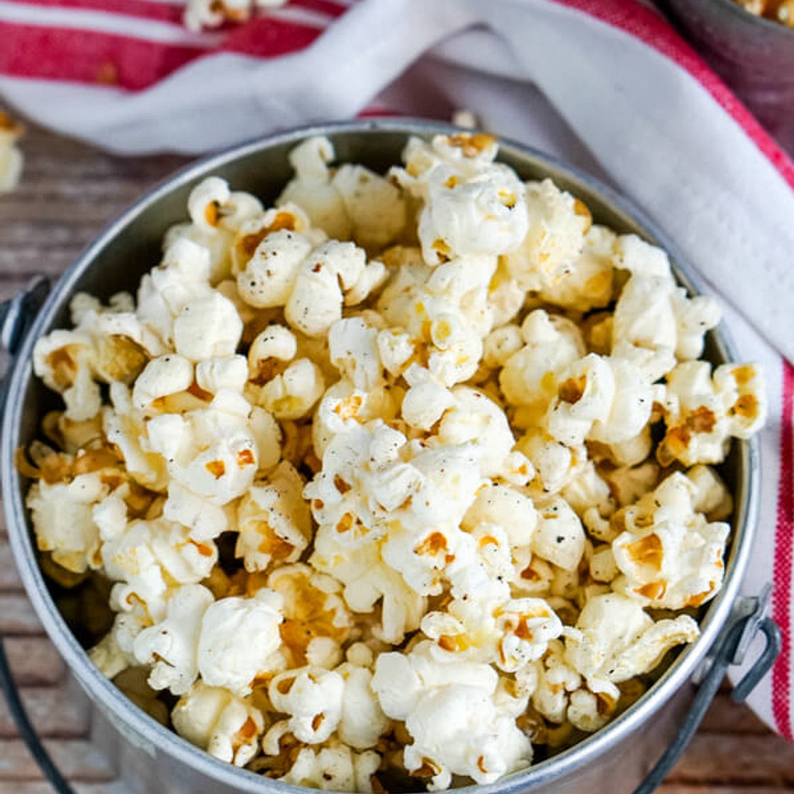 Dutch Oven Popcorn