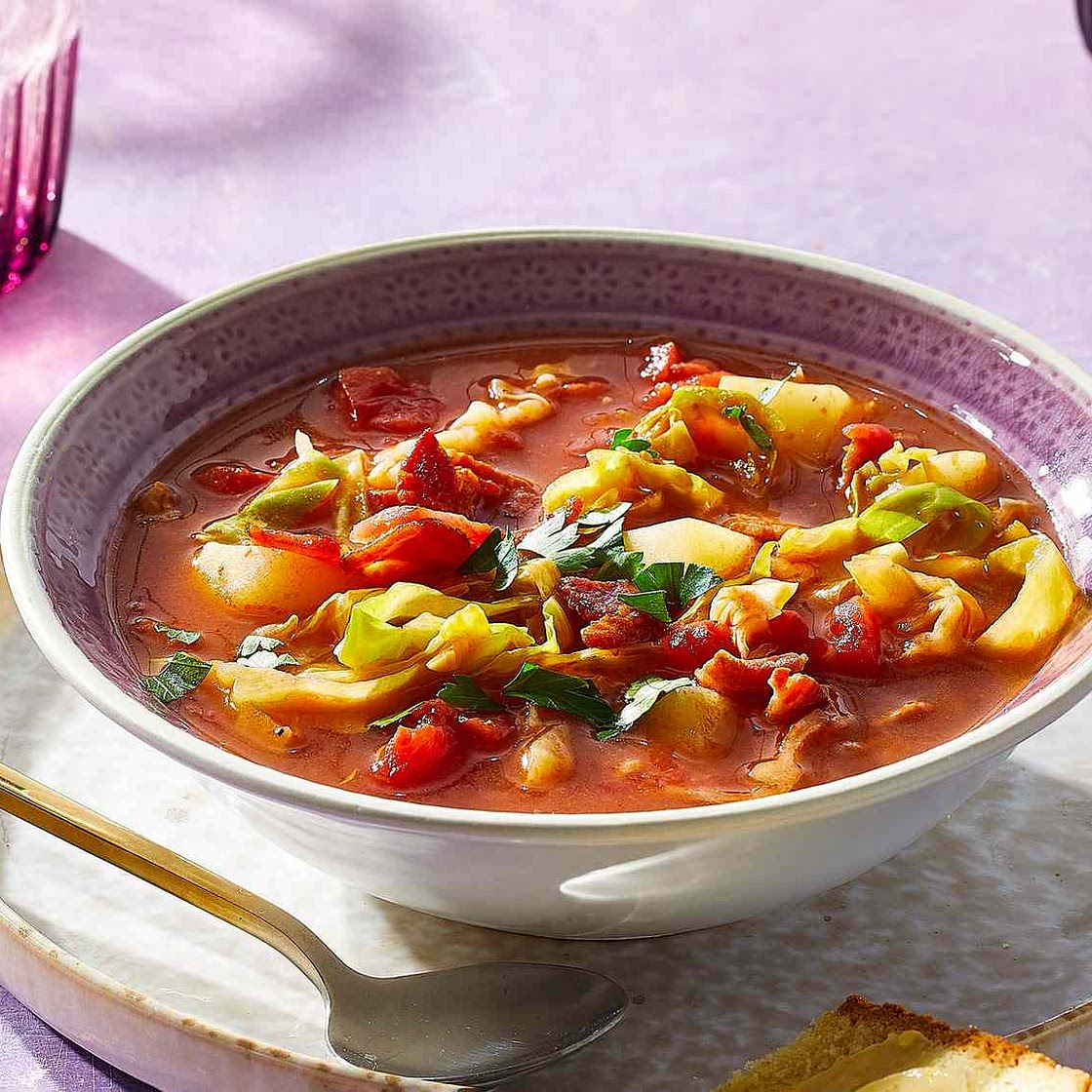 Irish Bacon and Cabbage Soup